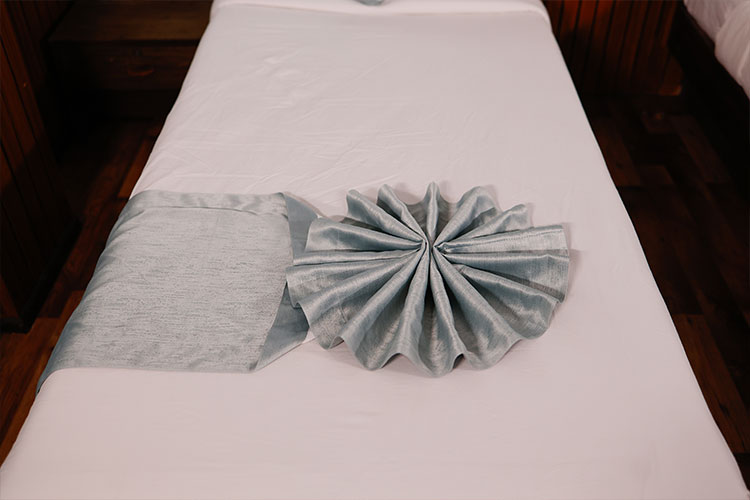 Suit-Room-Yangthang-Dzimkha-Resort-2